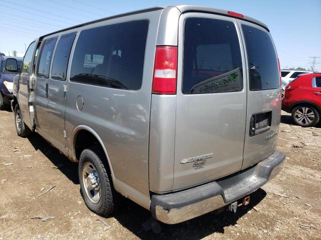 Photo 3 from auction – 2003 CHEVROLET EXPRESS G2 with VIN 1GAGG25U931148723