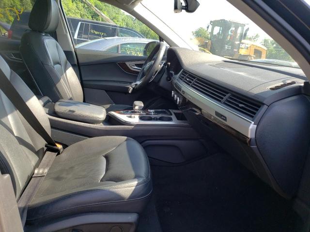Photo 5 from auction – 2019 AUDI Q7 PREMIUM with VIN WA1LHAF77KD037942