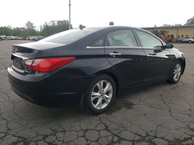Photo 4 from auction – 2013 HYUNDAI SONATA SE with VIN 5NPEC4AC6DH620194