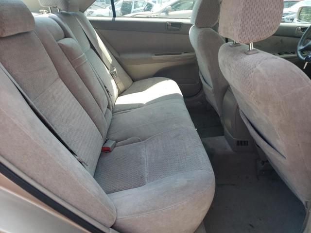 Photo 6 from auction – 2002 TOYOTA CAMRY LE with VIN 4T1BF30K32U026299