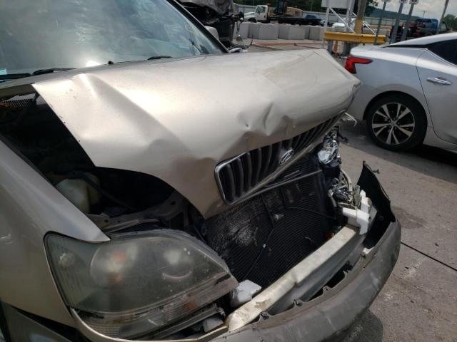 Photo 9 from auction – 2000 LEXUS RX 300 with VIN JT6HF10U2Y0147014