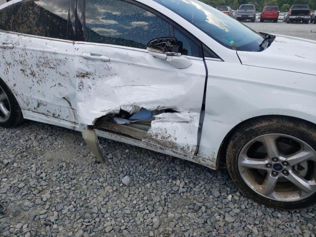 Photo 9 from auction – 2016 FORD FUSION SE with VIN 3FA6P0H75GR248946