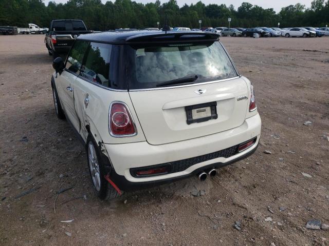 Photo 3 from auction – 2011 MINI COOPER S with VIN WMWSV3C53BTY14029
