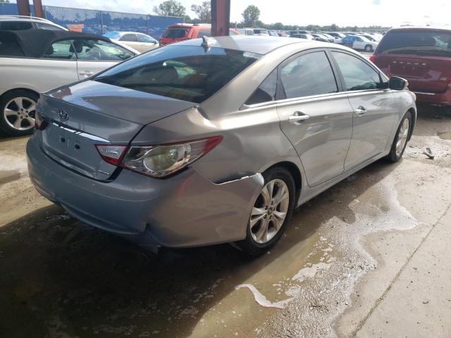 Photo 4 from auction – 2011 HYUNDAI SONATA SE with VIN 5NPEC4AC1BH233307