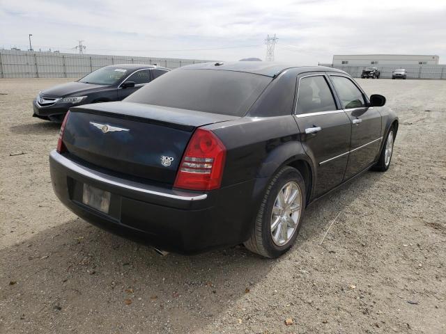 Photo 4 from auction – 2007 CHRYSLER 300C with VIN 2C3KA63H17H690944