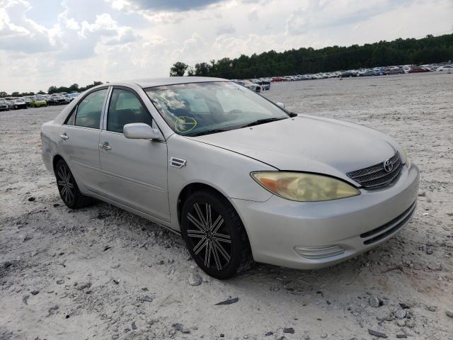 TOYOTA CAMRY LE 2002 with VIN 4T1BE32K52U018902 - Photo from auction