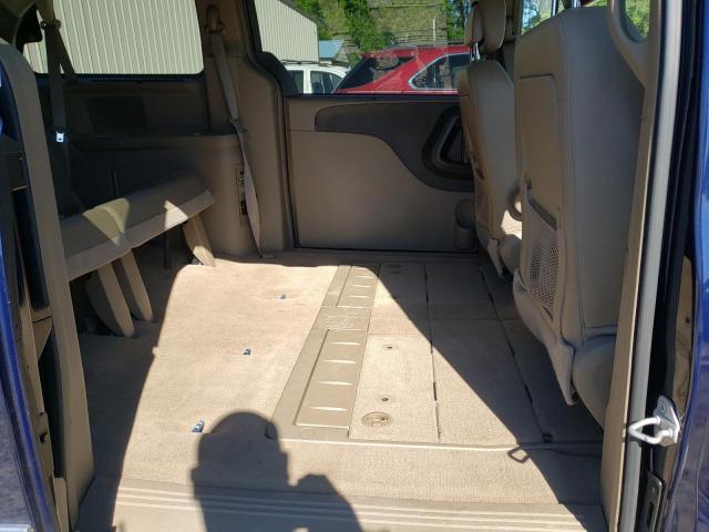 Photo 6 from auction – 2015 CHRYSLER TOWN & COU with VIN 2C4RC1CG4FR547235