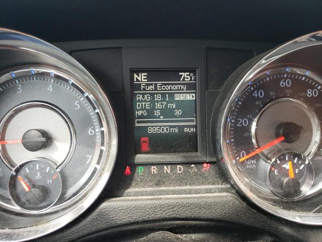 Photo 8 from auction – 2013 CHRYSLER TOWN & COU with VIN 2C4RC1BG2DR818744