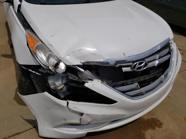 Photo 9 from auction – 2013 HYUNDAI SONATA SE with VIN 5NPEC4AB5DH656532