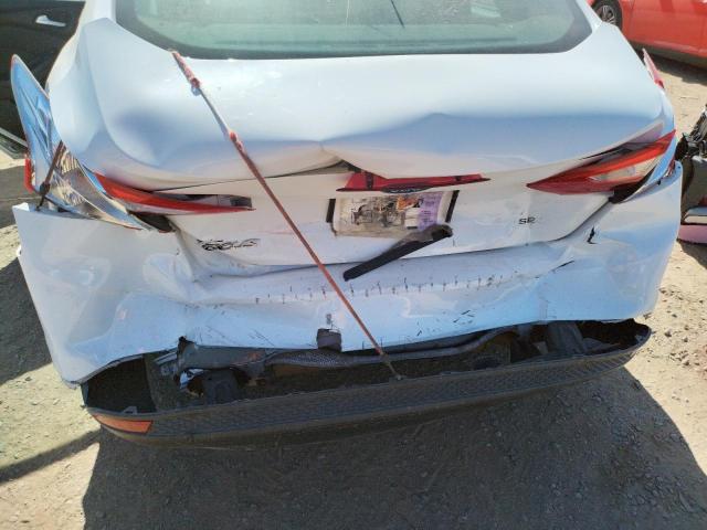Photo 9 from auction – 2014 FORD FOCUS SE with VIN 1FADP3F21EL254674