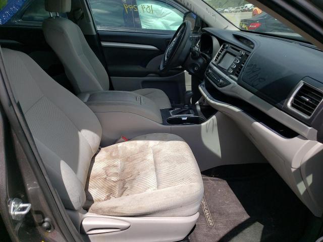 Photo 5 from auction – 2015 TOYOTA HIGHLANDER with VIN 5TDBKRFH4FS116456
