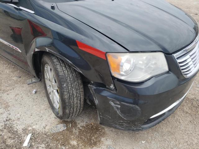 Photo 9 from auction – 2012 CHRYSLER TOWN & COU with VIN 2C4RC1CG0CR356312