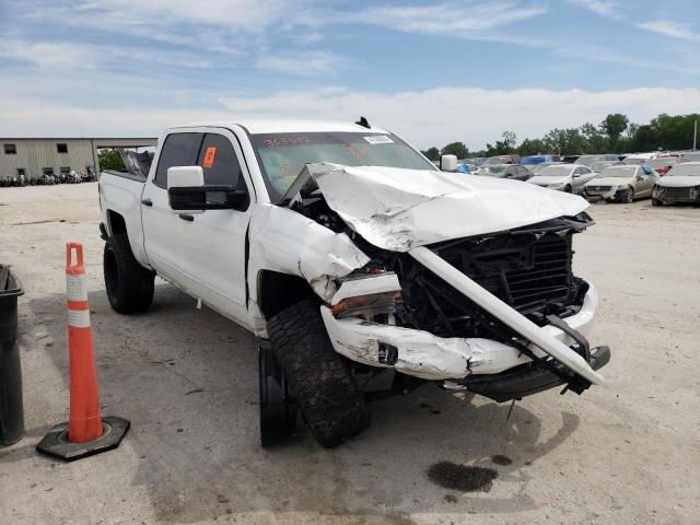 CHEVROLET SILVERADO 2018 with VIN 3GCUKREC5JG365502 - Photo from auction