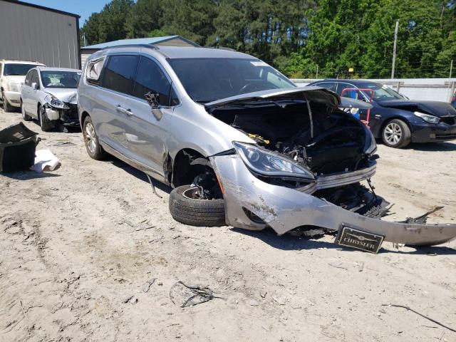 CHRYSLER PACIFICA T 2017 with VIN 2C4RC1BG4HR702824 - Photo from auction