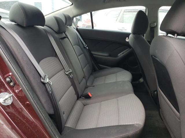 Photo 6 from auction – 2018 KIA FORTE LX with VIN 3KPFL4A77JE253989