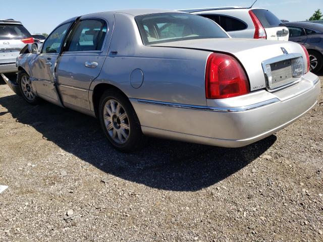 Photo 3 from auction – 2010 LINCOLN TOWN CAR S with VIN 2LNBL8CV4AX614389