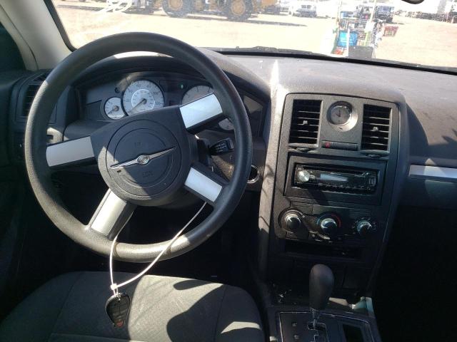 Photo 9 from auction – 2008 CHRYSLER 300 LX with VIN 2C3KA43R98H106918