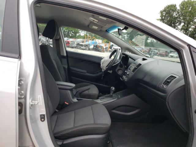 Photo 5 from auction – 2015 KIA FORTE LX with VIN KNAFX4A67F5343445