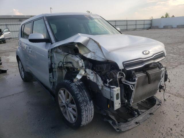 KIA SOUL + 2017 with VIN KNDJP3A59H7451670 - Photo from auction