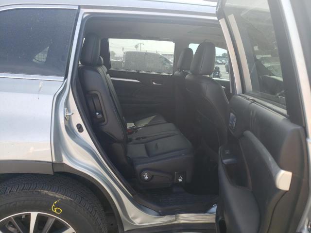 Photo 6 from auction – 2018 TOYOTA HIGHLANDER with VIN 5TDKZRFH5JS548607