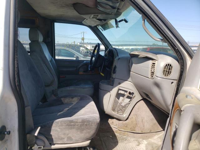 Photo 5 from auction – 1997 GMC SAFARI XT with VIN 1GDDM19W2VB506990