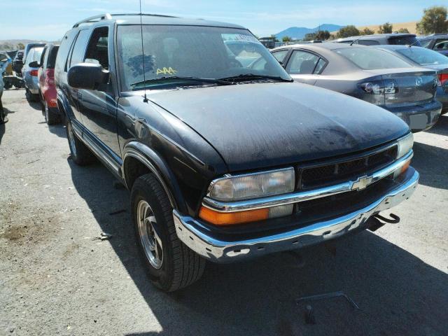 CHEVROLET BLAZER 2000 with VIN 1GNDT13W8Y2358078 - Photo from auction