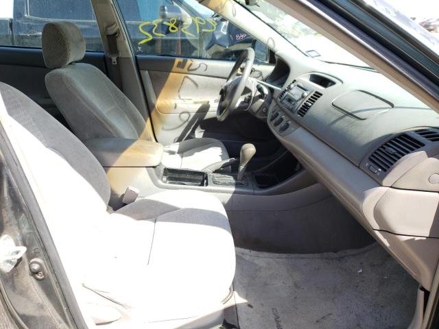 Photo 5 from auction – 2002 TOYOTA CAMRY LE with VIN 4T1BF32K22U517105