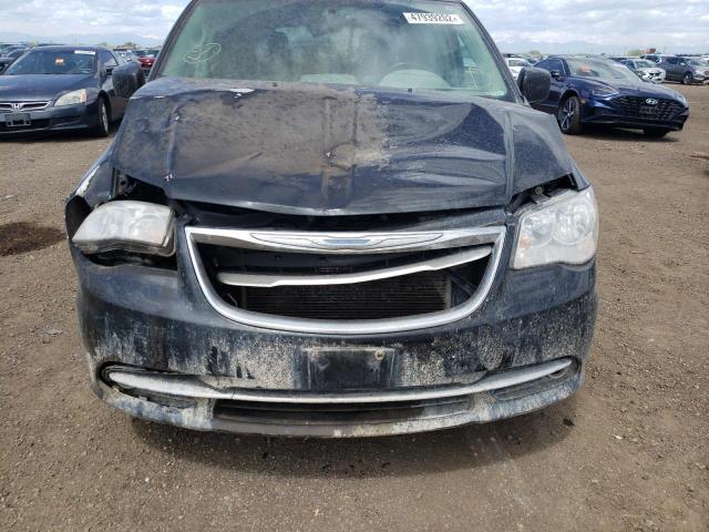 Photo 9 from auction – 2015 CHRYSLER TOWN & COU with VIN 2C4RC1BG9FR545630