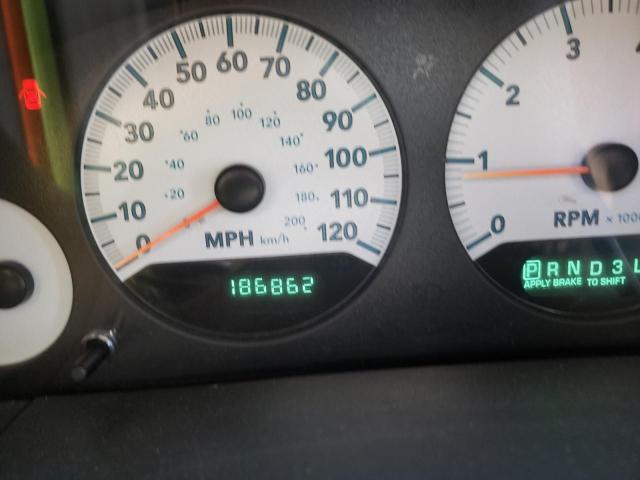 Photo 8 from auction – 2005 DODGE GRAND CARA with VIN 2D4GP44L85R354287