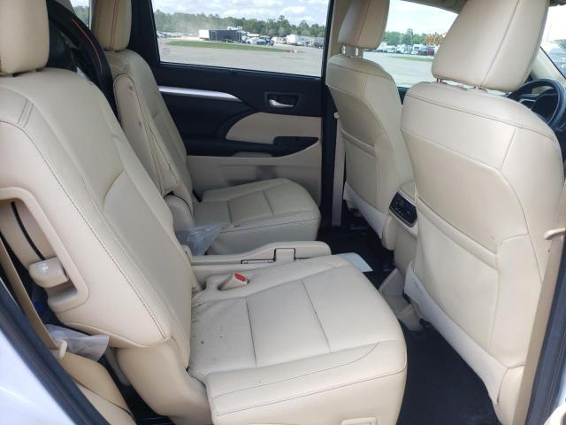 Photo 6 from auction – 2018 TOYOTA HIGHLANDER with VIN 5TDKZRFH7JS534966