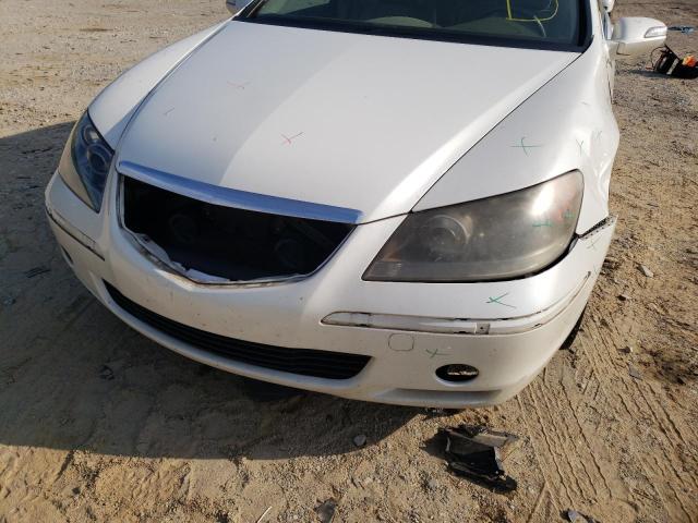 Photo 9 from auction – 2005 ACURA RL with VIN JH4KB16565C001847