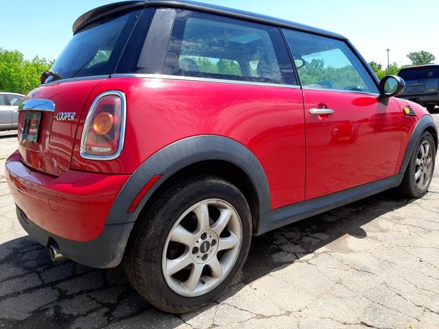 Photo 4 from auction – 2010 MINI COOPER with VIN WMWMF3C56ATZ23735