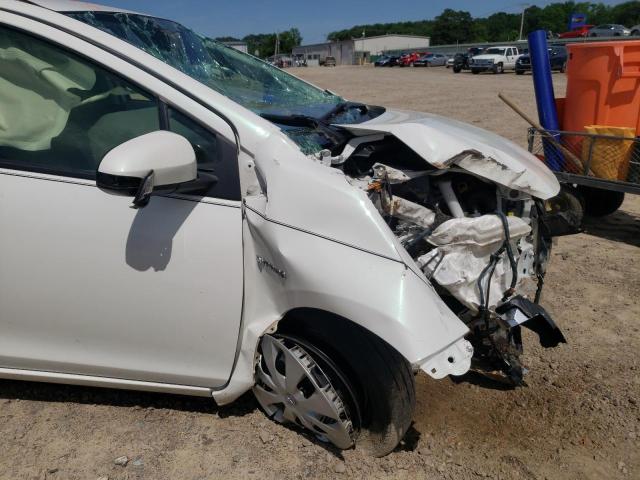 Photo 9 from auction – 2012 TOYOTA PRIUS C with VIN JTDKDTB3XC1520257