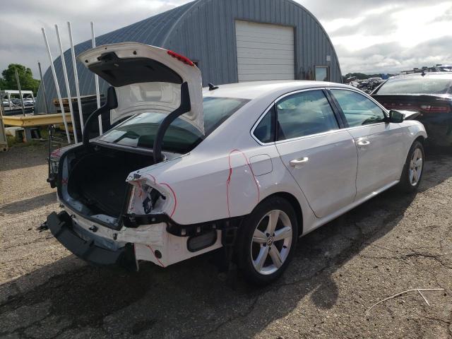 Photo 4 from auction – 2015 VOLKSWAGEN PASSAT SE with VIN 1VWBT7A33FC050736