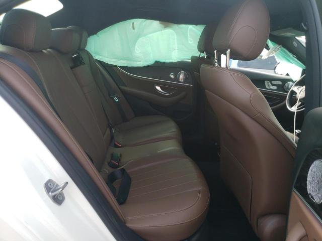 Photo 6 from auction – 2017 MERCEDES-BENZ E 300 4MAT with VIN WDDZF4KB5HA138317