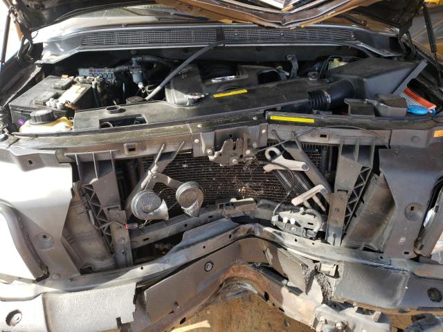 Photo 7 from auction – 2005 INFINITI QX56 with VIN 5N3AA08A15N810653