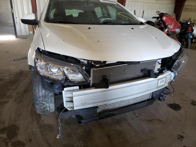 Photo 9 from auction – 2019 CHEVROLET SONIC LT with VIN 1G1JD6SB4K4150398