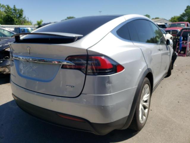 Photo 4 from auction – 2016 TESLA MODEL X with VIN 5YJXCBE29GF019086