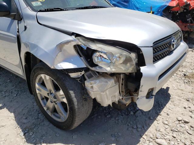 Photo 9 from auction – 2006 TOYOTA RAV4 with VIN JTMBK33V065006646