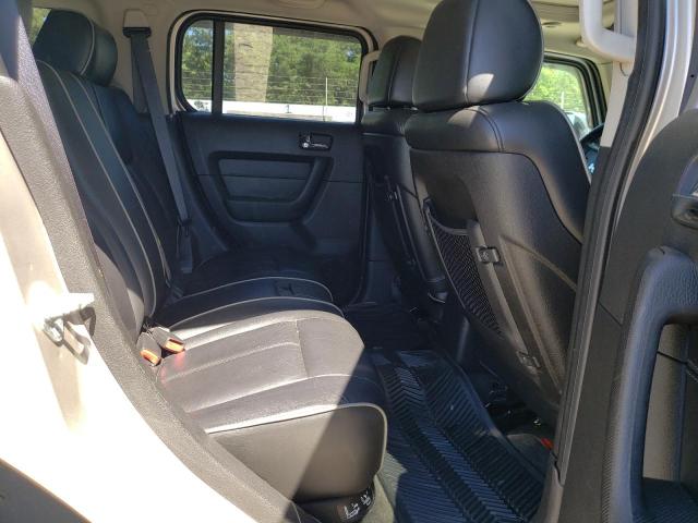 Photo 6 from auction – 2006 HUMMER H3 with VIN 5GTDN136X68152671