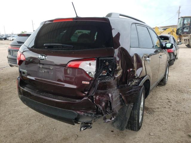 Photo 4 from auction – 2015 KIA SORENTO LX with VIN 5XYKT4A69FG647722