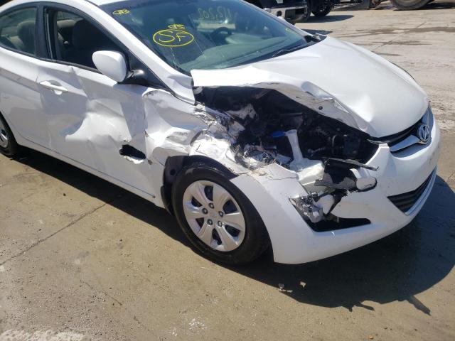 Photo 9 from auction – 2016 HYUNDAI ELANTRA SE with VIN 5NPDH4AE8GH668301