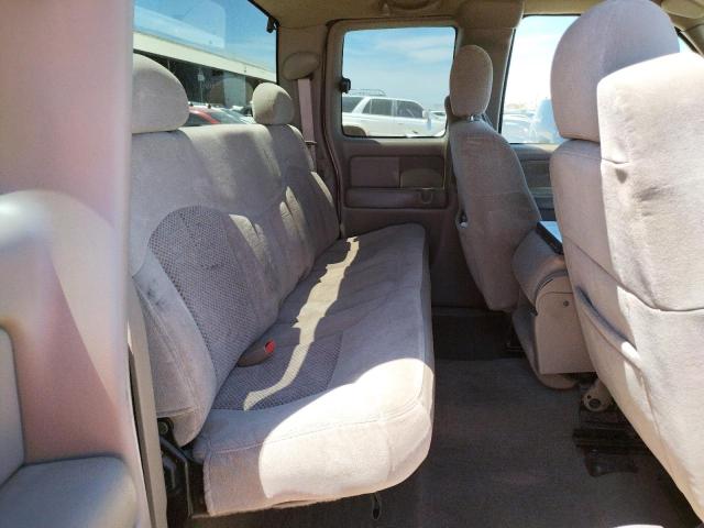 Photo 6 from auction – 2001 CHEVROLET SILVERADO with VIN 1GCHK29UX1E256665