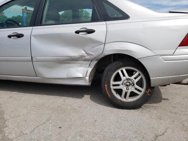 Photo 9 from auction – 2002 FORD FOCUS ZTS with VIN 1FAFP38352W331622