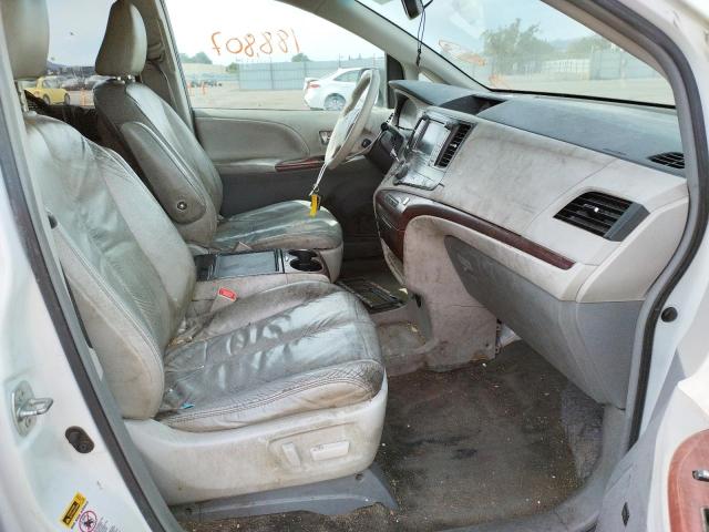 Photo 5 from auction – 2012 TOYOTA SIENNA XLE with VIN 5TDYK3DCXCS205202