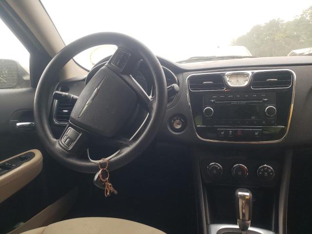 Photo 9 from auction – 2014 CHRYSLER 200 LX with VIN 1C3CCBAGXEN101511