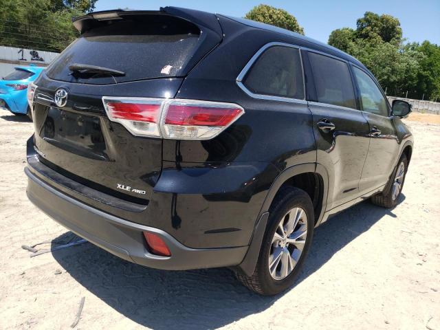 Photo 4 from auction – 2015 TOYOTA HIGHLANDER with VIN 5TDJKRFH2FS180443