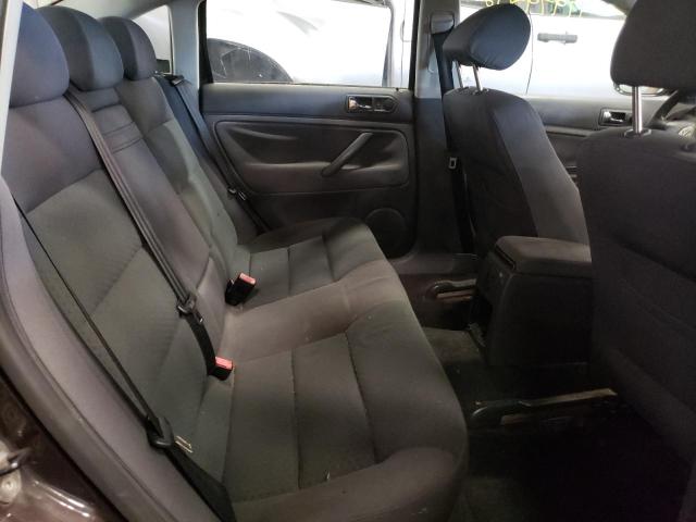 Photo 6 from auction – 2004 VOLKSWAGEN PASSAT GLS with VIN WVWPD63B04E218452