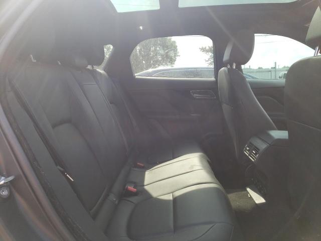 Photo 6 from auction – 2018 JAGUAR F-PACE PRE with VIN SADCJ2FX5JA271842