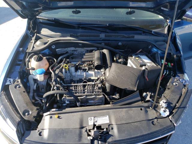 Photo 7 from auction – 2017 VOLKSWAGEN JETTA S with VIN 3VW2B7AJ2HM322244